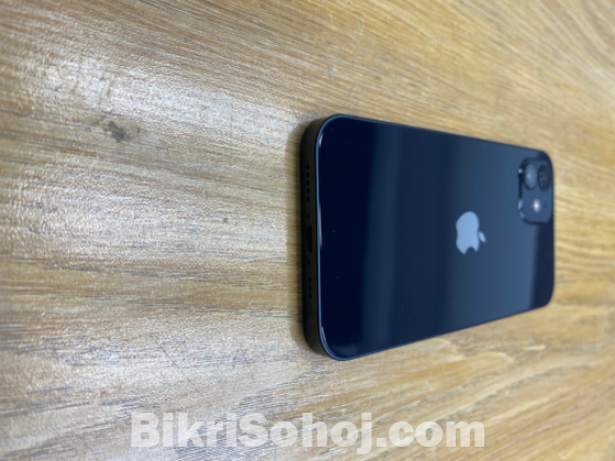 Used Apple iPhone 12/64GB BLAC Colour